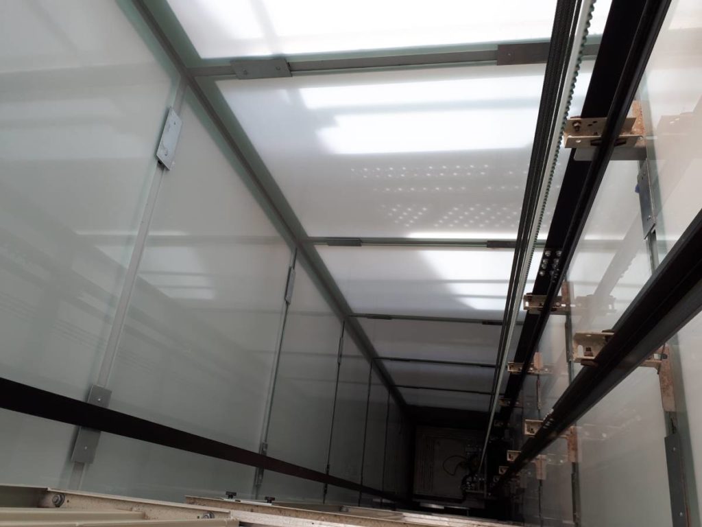 Instalación ascensor en Forcarey